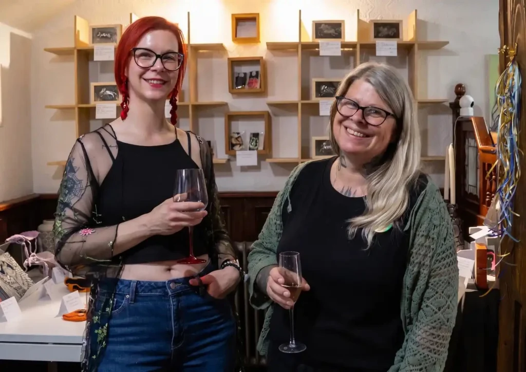 Marion Stern and Nina Frisby